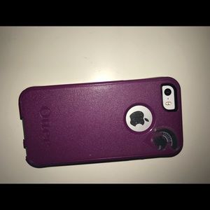 iPhone 5s otterbox phone case.